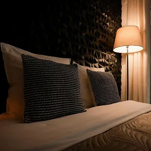 studio-lux.fr-provencehotel.com/